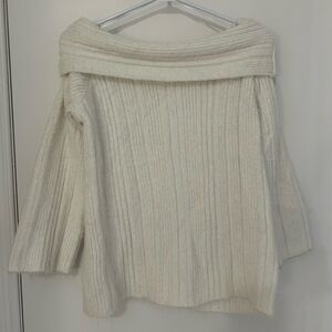 H&M White Off-Shoulder Sweater